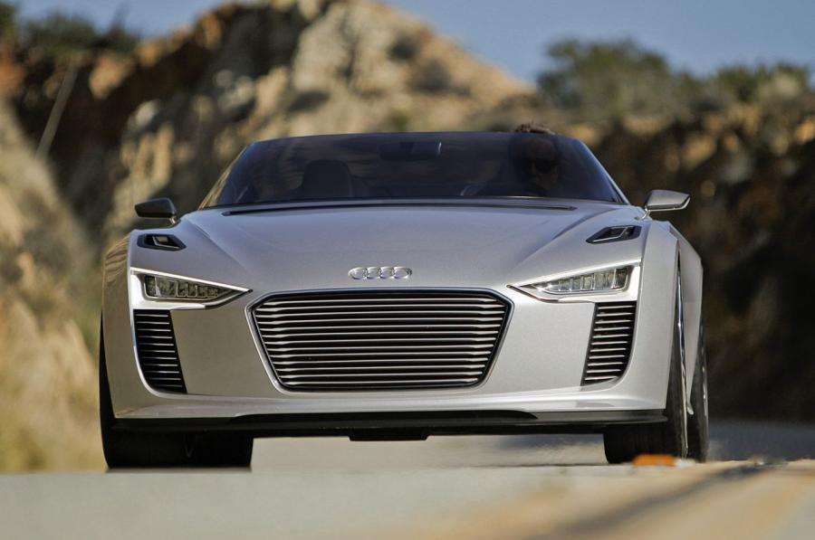 Audi e-Tron Spyder Concept 2010 года  (фото 85 из 105)